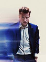 cover: Unpredictable, Olly Murs, Gesang, Gitarre, Klavier