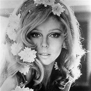cover: These Boots Are Made For Walking, Jessica Simpson, Nancy Sinatra