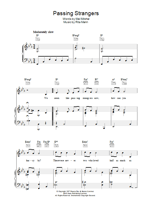 Produktgalerie: Seite 1 von 1 Passing Strangers, Rita Mann, Gesang, Gitarre, Klavier