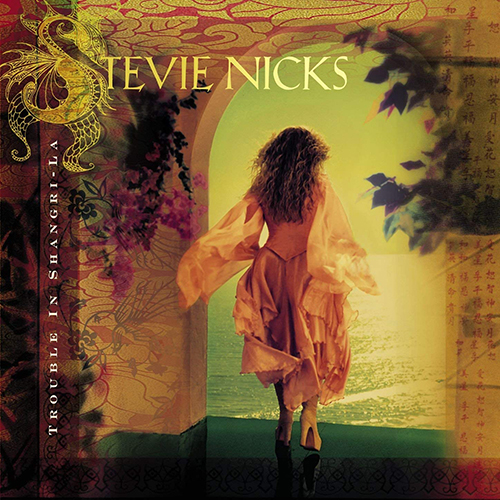cover: Sorcerer, Stevie Nicks, Gesang, Gitarre, Klavier