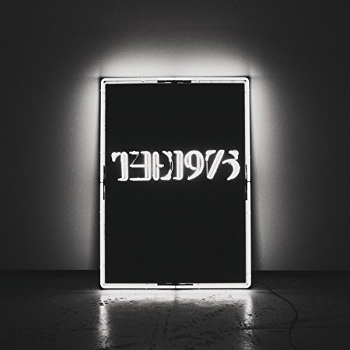 cover: Chocolate, The 1975, Gesang, Gitarre, Klavier
