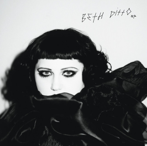 cover: Goodnight Good Morning, Beth Ditto, Gesang, Gitarre, Klavier