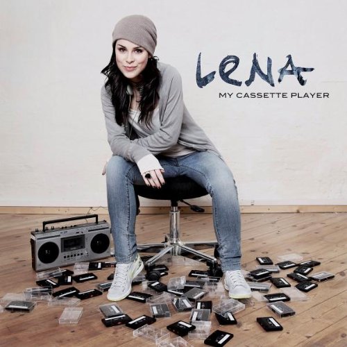 cover: Satellite, Lena Meyer-Landrut, Gesang, Gitarre, Klavier