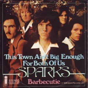cover: This Town Ain't Big Enough For Both Of Us, Sparks, Gitarre