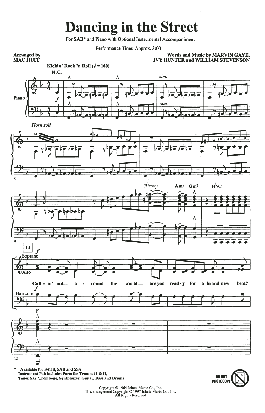Produktbild zu: Dancing In The Street (arr. Mac Huff)