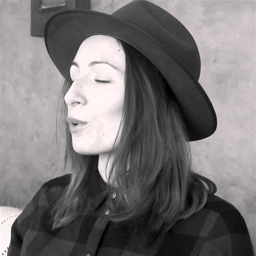 cover: Wake, Hannah Hobbs, Melodieinstrument