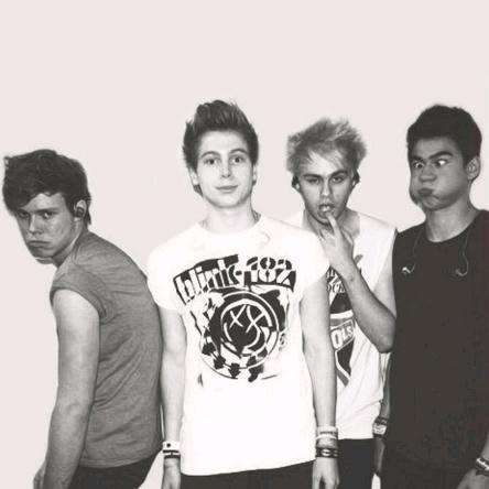 cover: Good Girls, 5 Seconds of Summer, Gesang, Gitarre, Klavier
