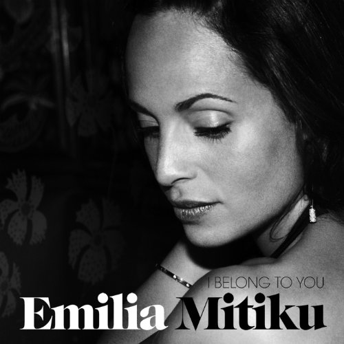cover: So Wonderful, Emilia Mitiku, Gesang, Gitarre, Klavier