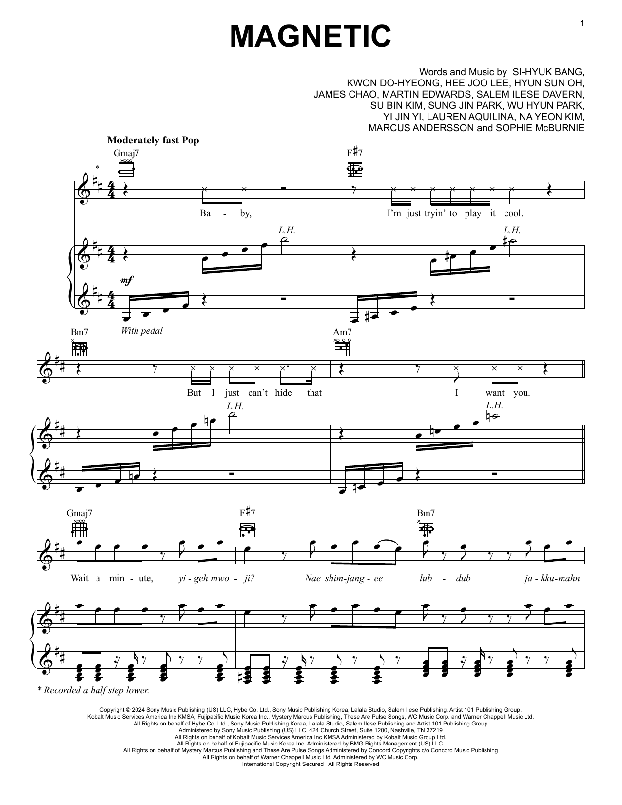 Produktgalerie: Seite 1 von 1 Magnetic, ILLIT, Gesang, Gitarre, Klavier