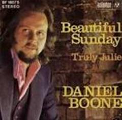 cover: Beautiful Sunday, Daniel Boone, Gesang, Gitarre, Klavier